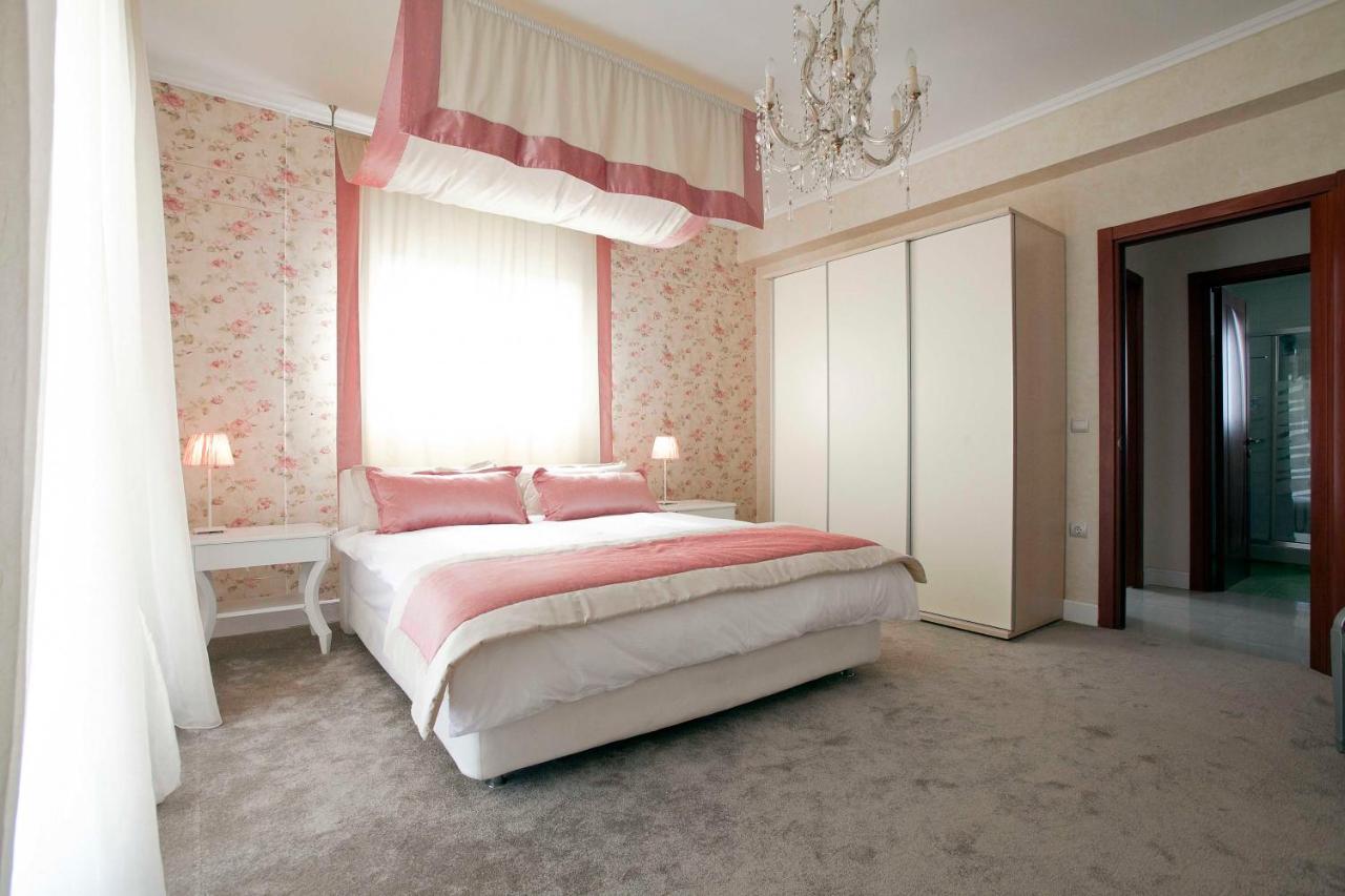 Villa Elena Peraía Exteriér fotografie
