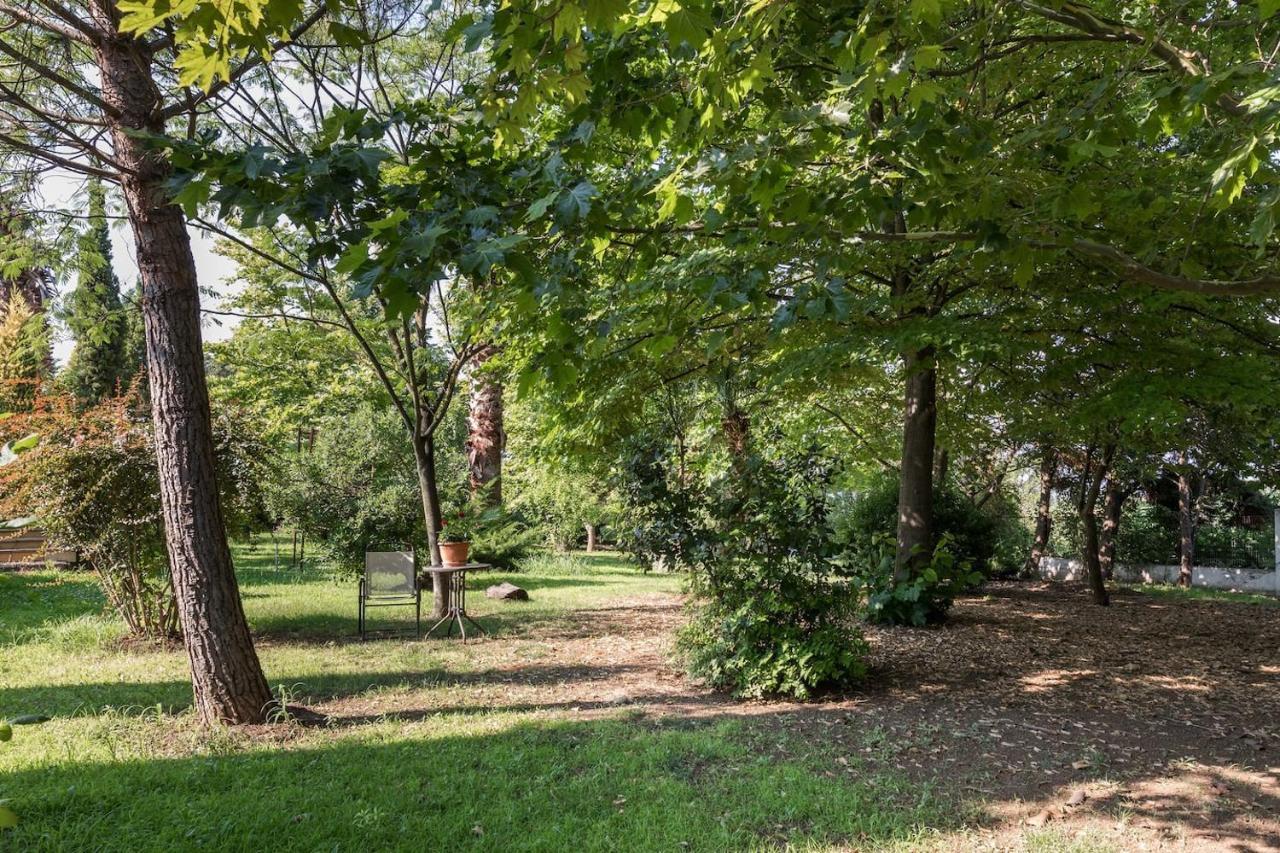 Villa Elena Peraía Exteriér fotografie