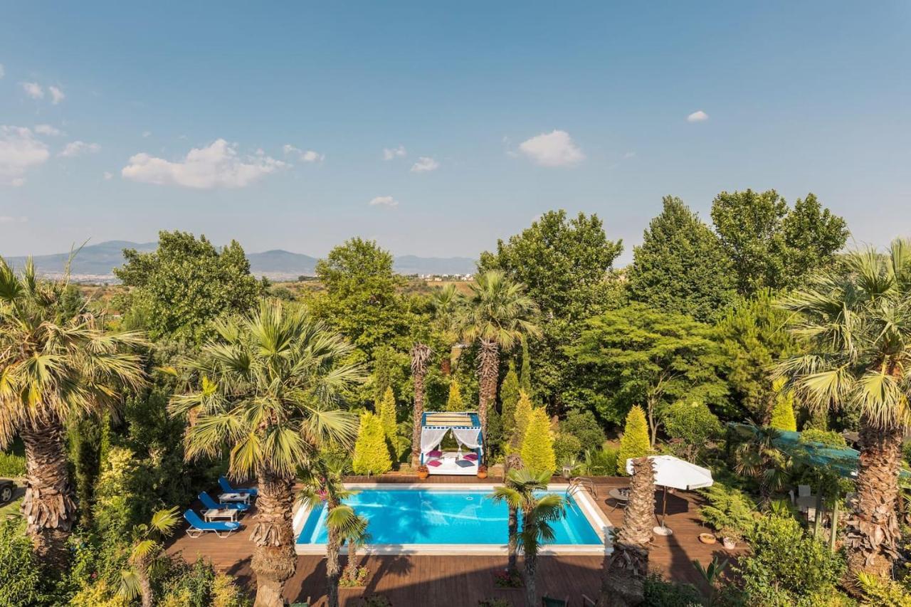 Villa Elena Peraía Exteriér fotografie