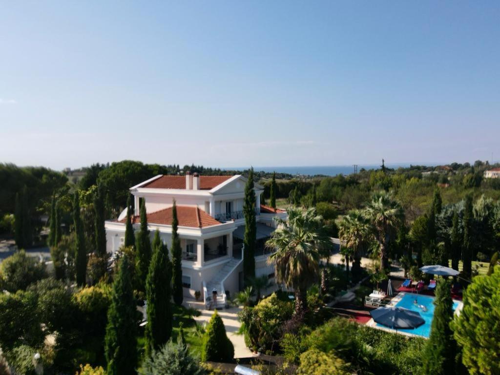 Villa Elena Peraía Exteriér fotografie